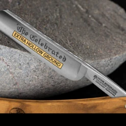 Boker "The Celebrated" Olive Razor -Petromaxi Shop 140327.2 81166.1651675341.1280.1280 92527.1651675363