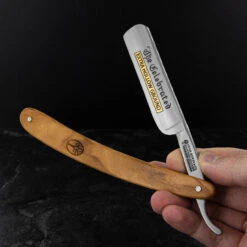 Boker "The Celebrated" Olive Razor -Petromaxi Shop 140327.4 97226.1651675341.1280.1280 58284.1651675363