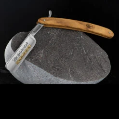 Boker "The Celebrated" Olive Razor -Petromaxi Shop 140327 53678.1651675341.1280.1280 91505.1651675363