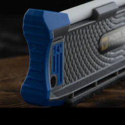 Benchmade 14 Degree Guided Hone Tool -Petromaxi Shop BM50082det2 46907.1660218968