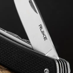 Ruike M42 Medium Folder Black -Petromaxi Shop RKEM42B.2 53482.1675957392.1280.1280 64842.1676040146