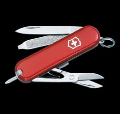 Victorinox Signature